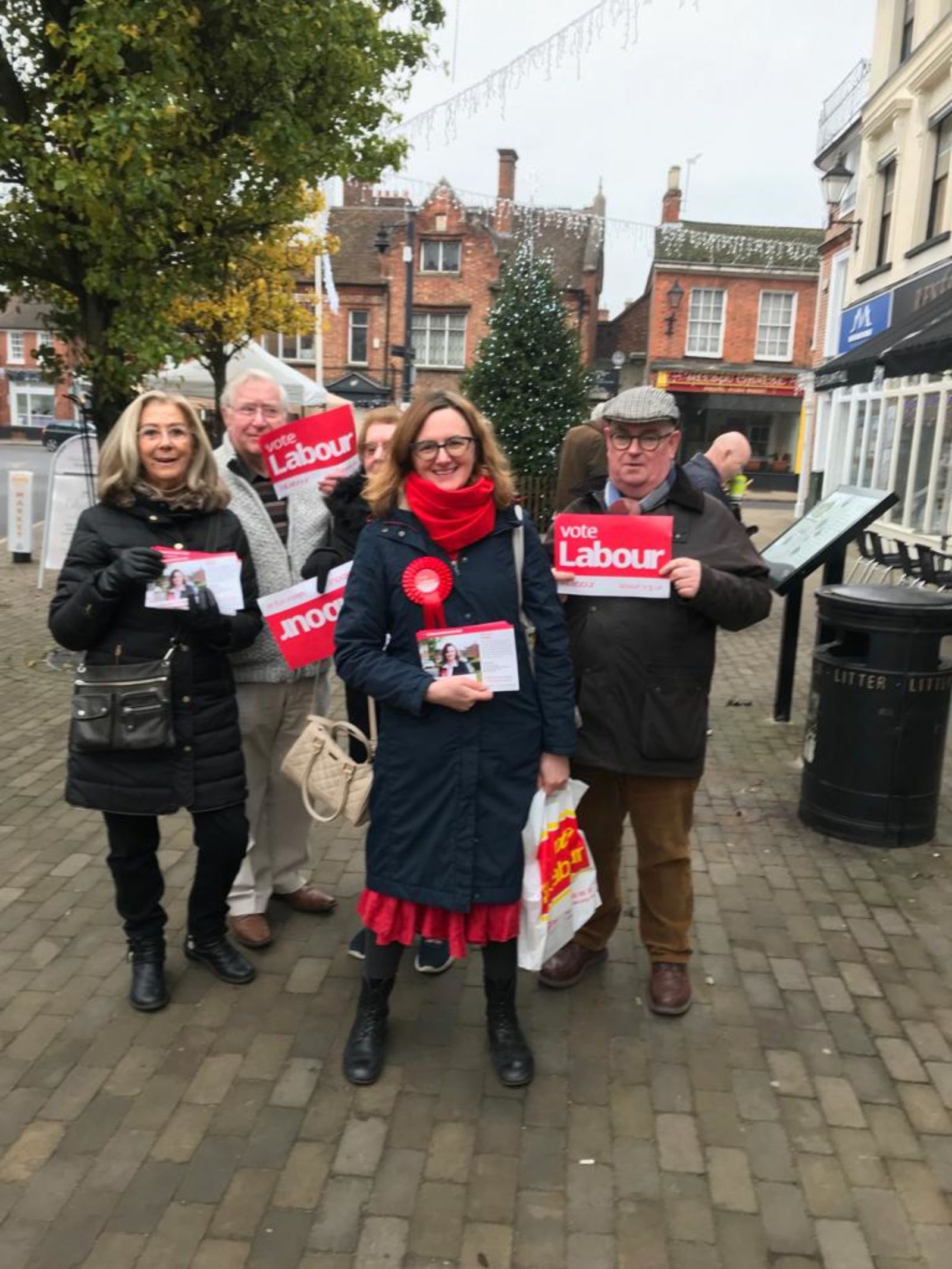 Labour candidate, Rhiannon Meades, at Ampthill Market with the Mid Beds Labour team.